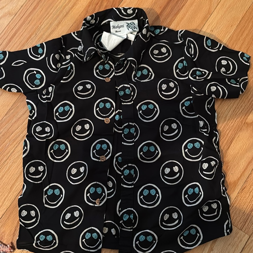 Happy face button down shirt 5t